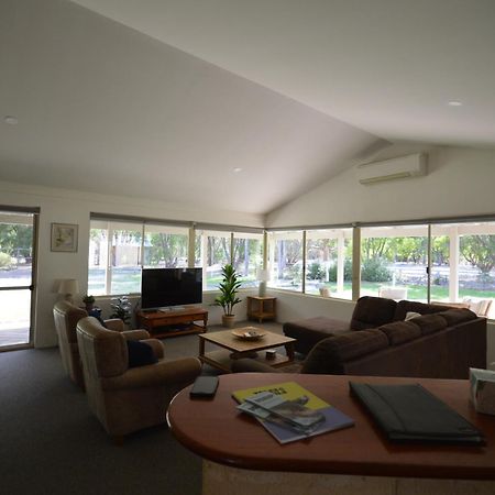 Acacia Chalets Margaret River Екстериор снимка