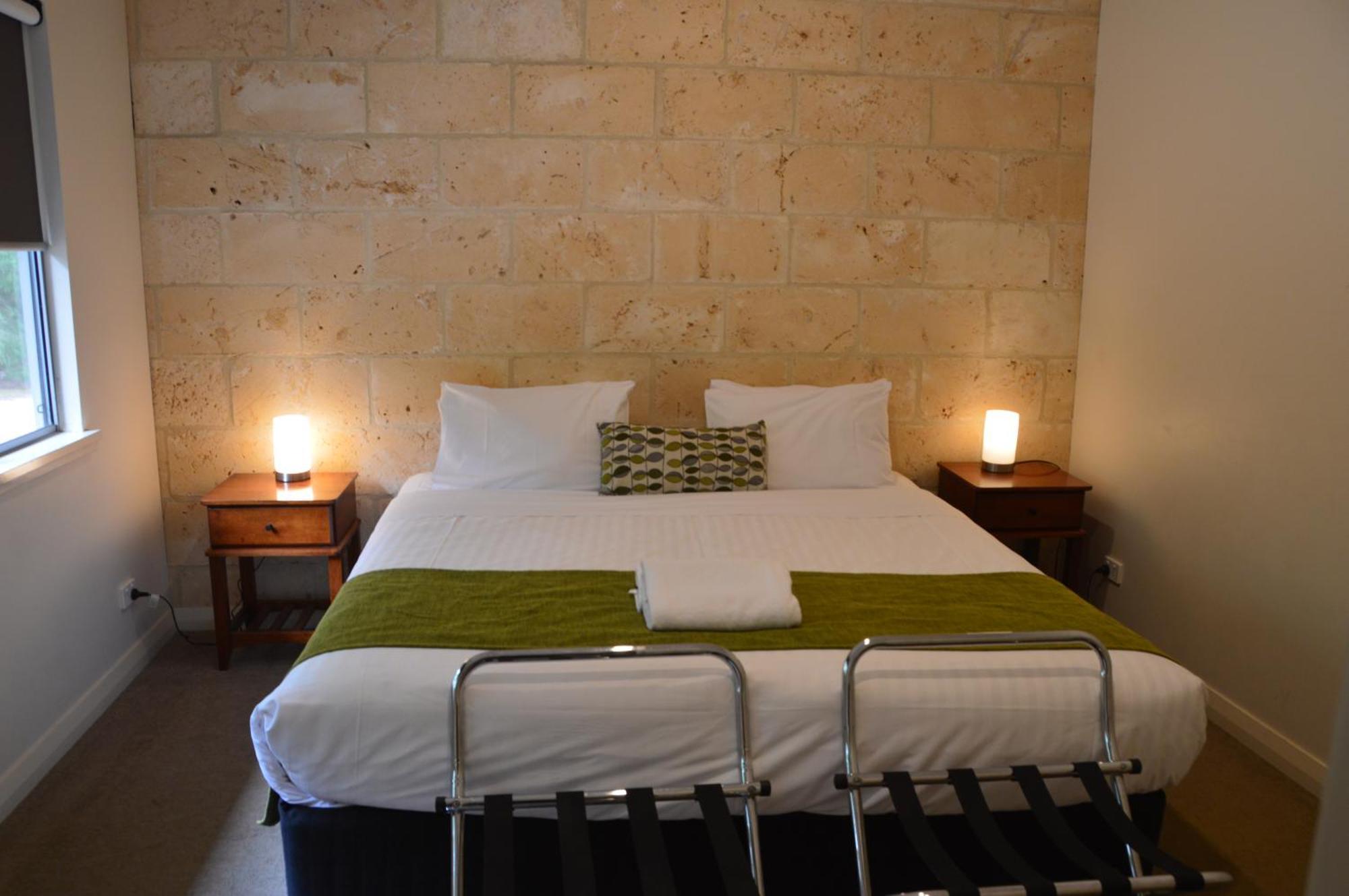 Acacia Chalets Margaret River Екстериор снимка