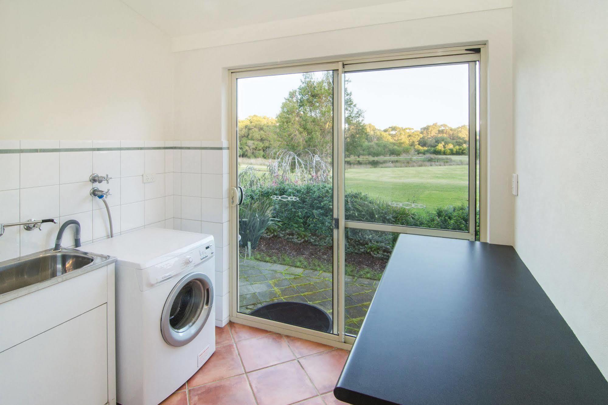 Acacia Chalets Margaret River Екстериор снимка